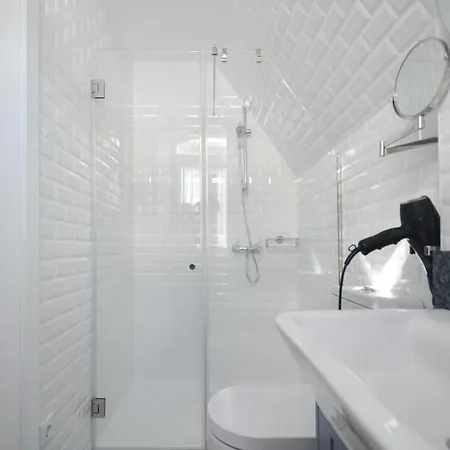 A Botoeira Da Praca 4*