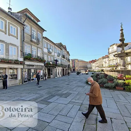 Pensión A Botoeira Da Praca *
