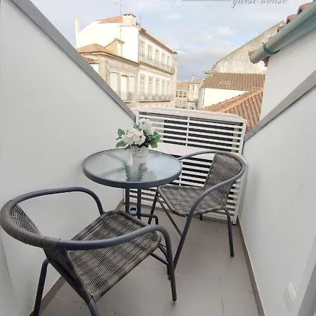 A Botoeira Da Praca 4*