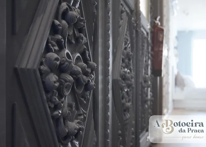 ゲストハウス A Botoeira Da Praca