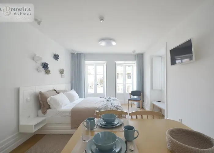 A Botoeira Da Praca ゲストハウス 4*