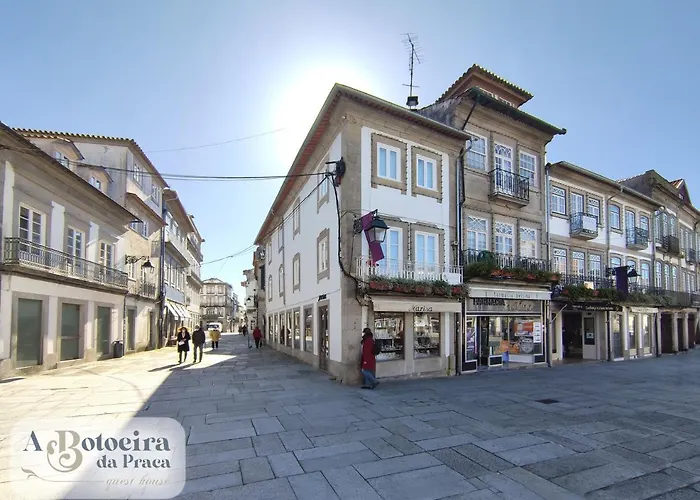 ゲストハウス A Botoeira Da Praca